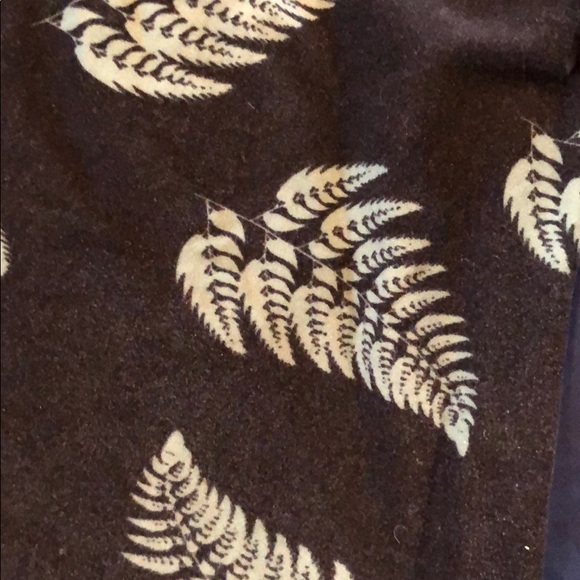 LulaRoe Leggings - Picture 2 of 2